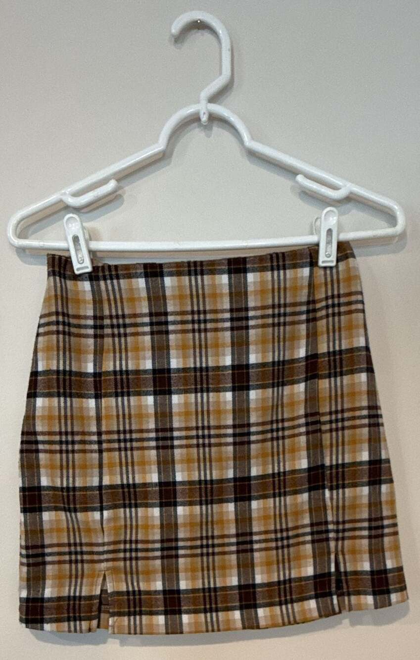 Love On A Hanger Plaid Skirt Size 3 Brown Yellow Mini Slit